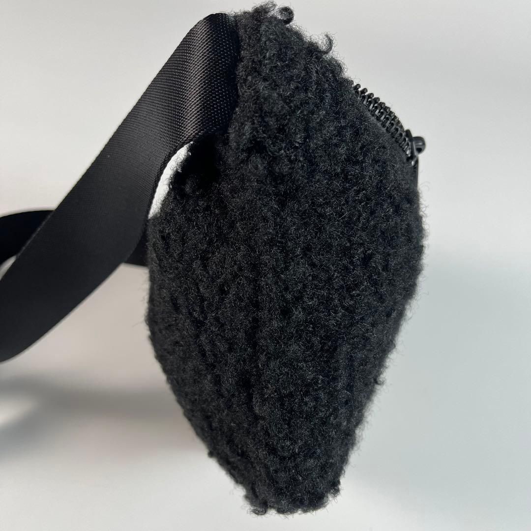 Onitsuka Tiger ボディバッグ ウエストポーチ ボア ワッペン 刺繍