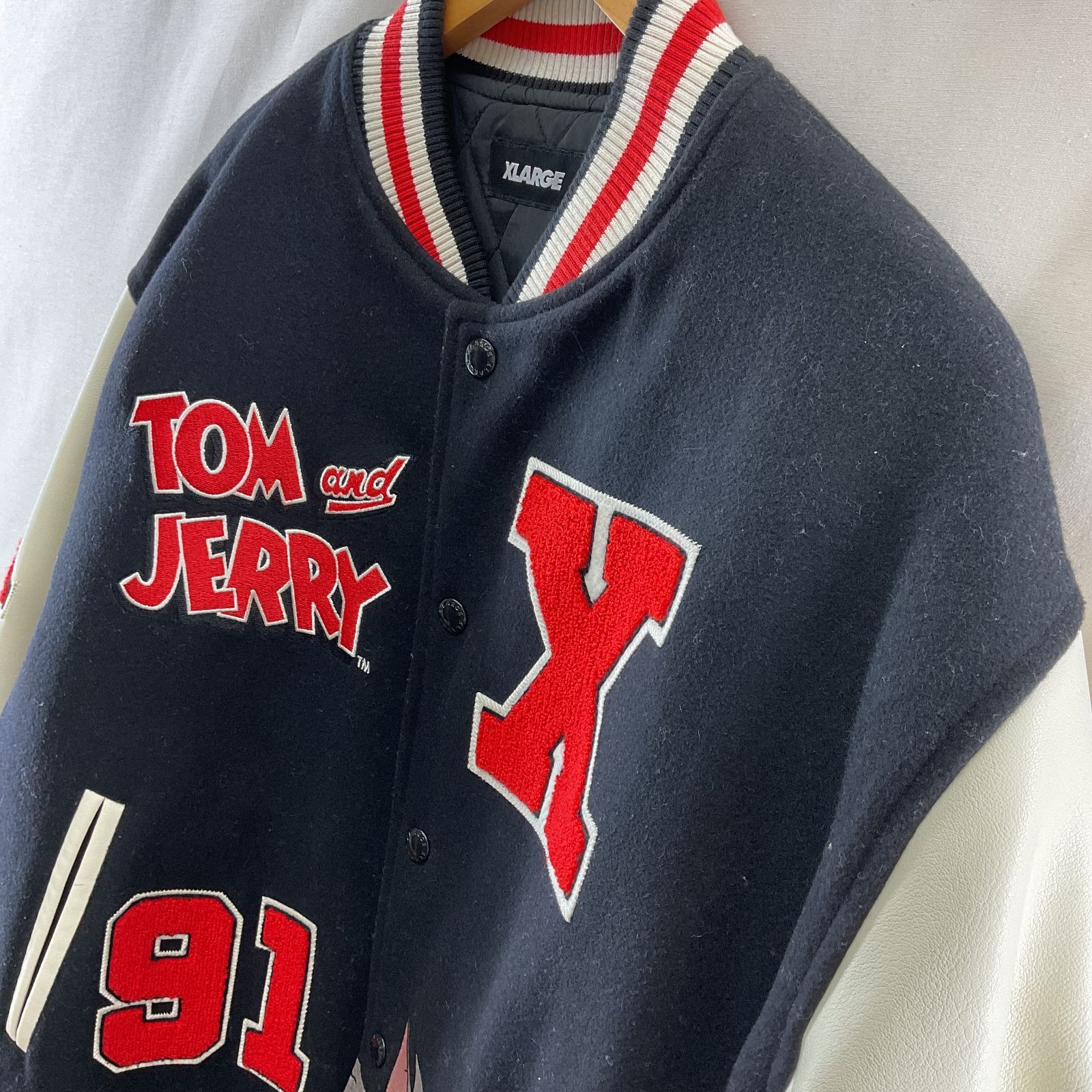 X-LARGE エクストララージ TOM AND JERRY VARSITY JACKET トムと