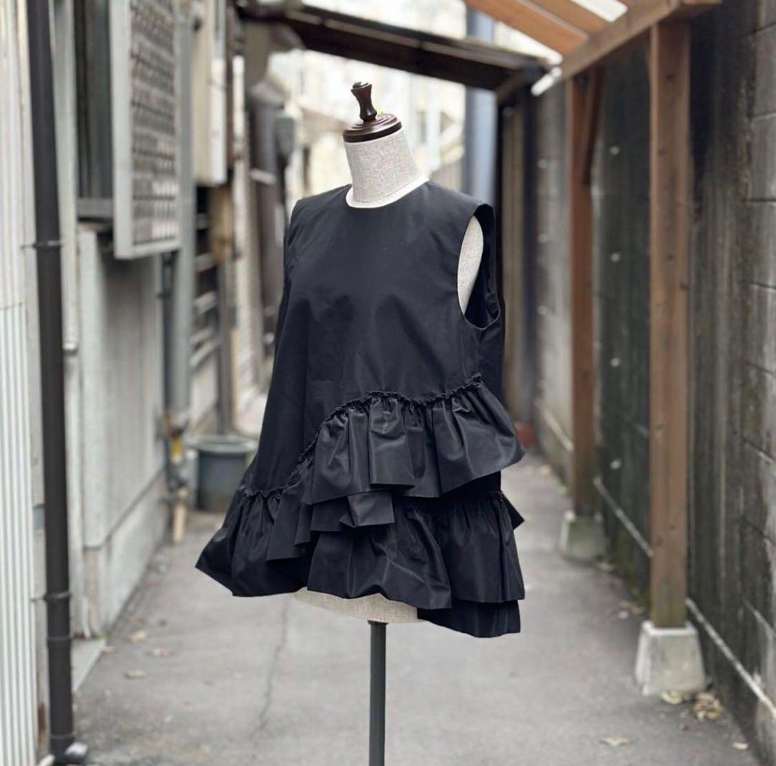 21 ss 2021 Drawer ドゥロワー コットン シルク フリル ノースリーブ シャツ ブラウス D SP CO SI N SLV FRL BL サイズ 36 定価107 800円