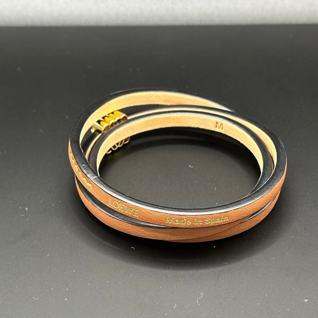 極美品】Loewe アナグラム ツイスト バングル カーフ ブレスレット