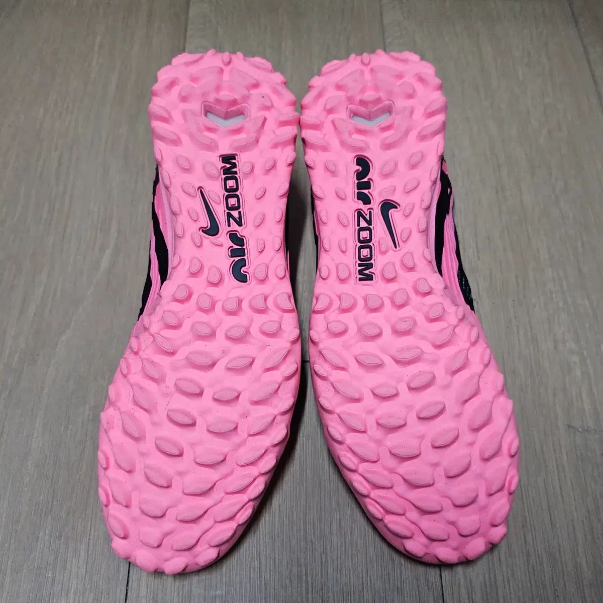 マーキュリアル