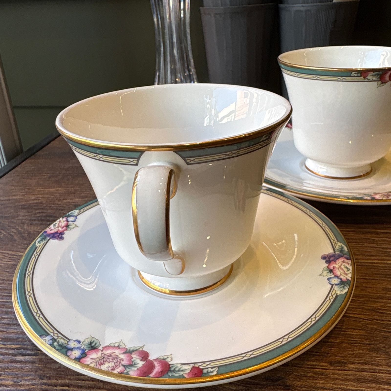 ROYAL DOULTON ロイヤルダルトン カップアンドソーサー 花 2客