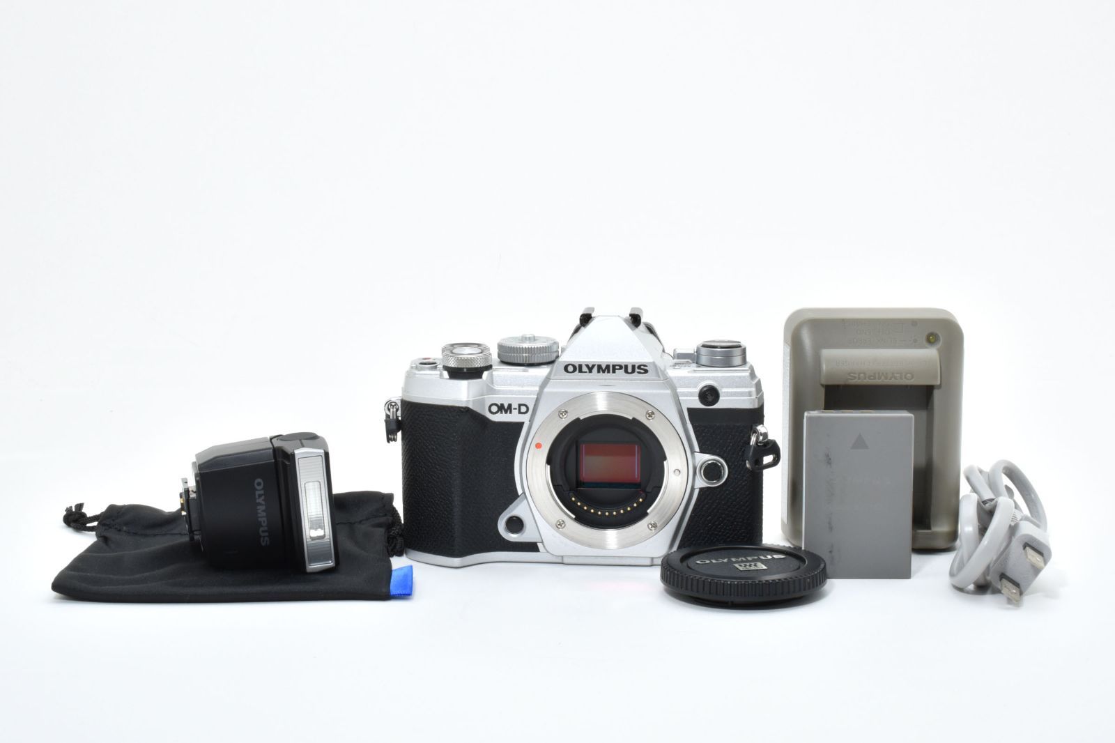 上 オリンパス OLYMPUS OM-D E-M 5 Mark III ボディ シルバー ショット数3749回 多数