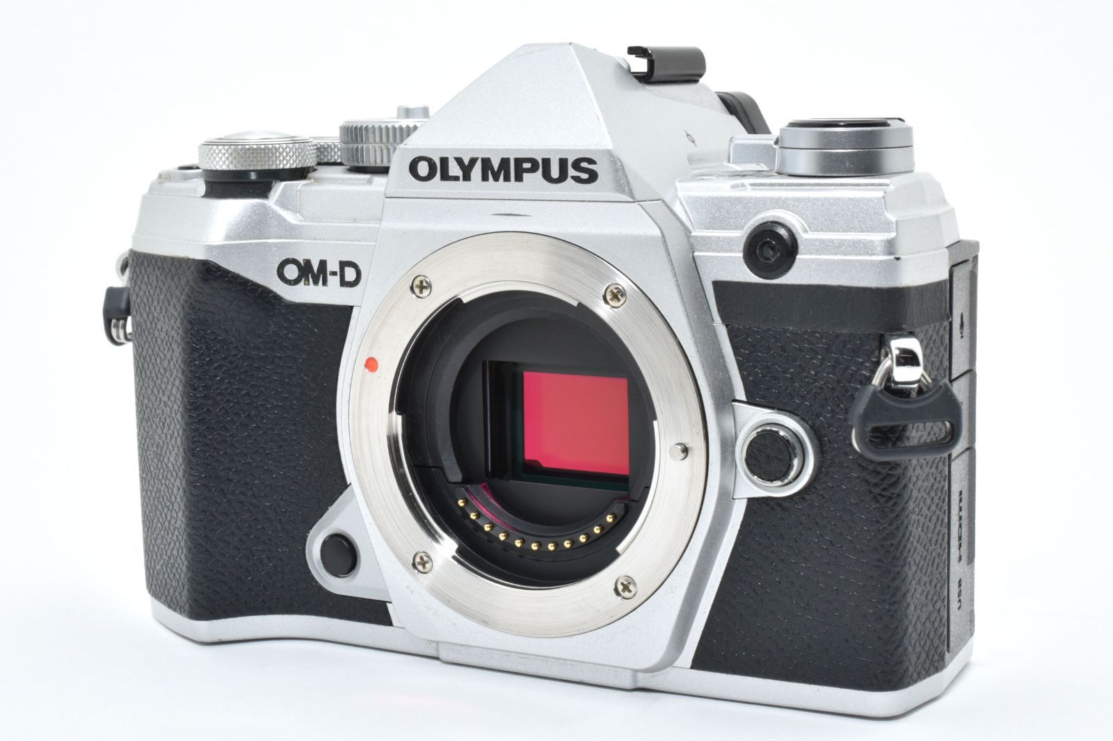 上 オリンパス OLYMPUS OM D E M 5 Mark III ボディ シルバー ショット数3749回 多数