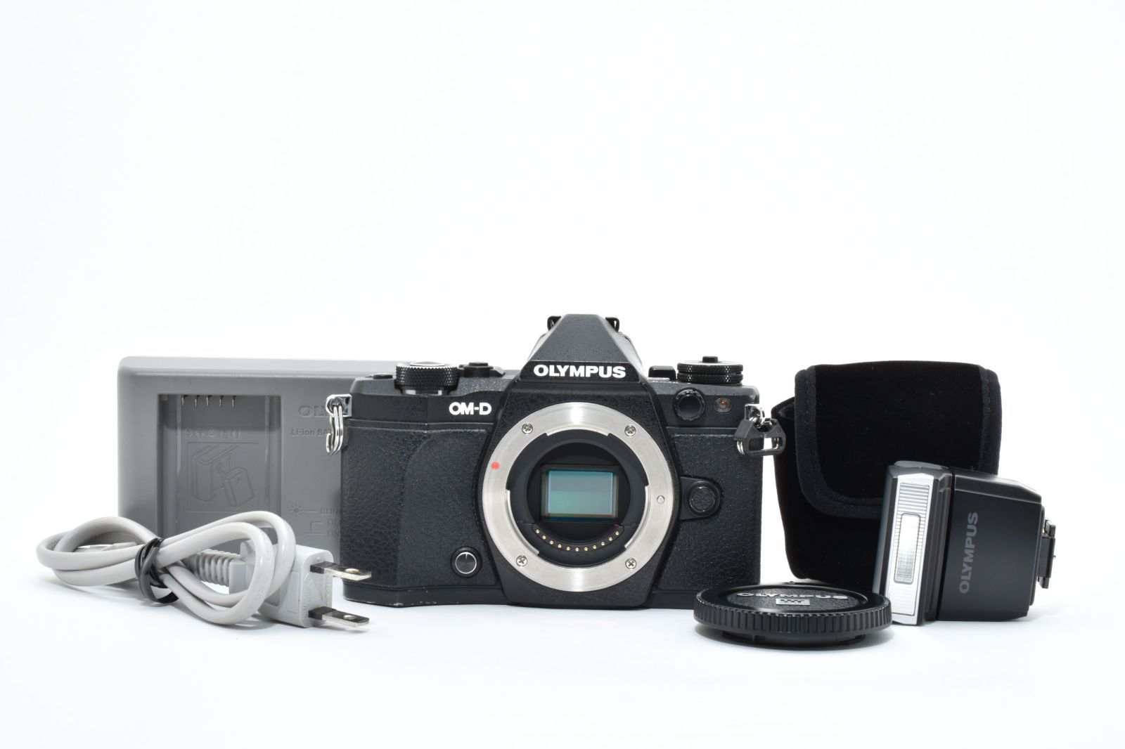 オリンパス OLYMPUS OM D E M 5 Mark II ボディ ブラック 充電器 フラッシュ付き