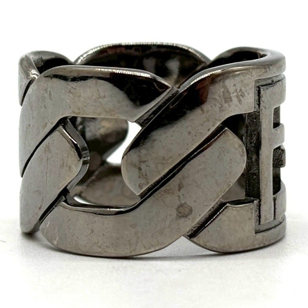 極美品✨FENDI FFロゴリング 喜平チェーンモチーフ 指輪 ガンメタ 極美品✨FENDI FFロゴリング 喜平チェーンモチーフ 指輪 ガンメタ