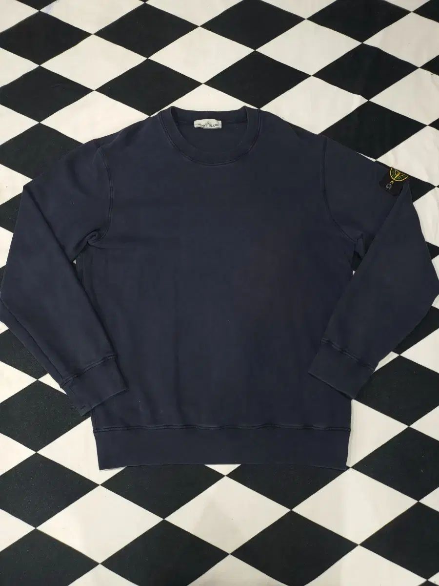 正規品 STONE ISLAND ストーンアイランド スウェット XL
