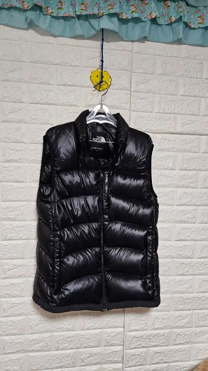 THE NORTH FACE ザノースフェイス ブラック ダウンベスト XL - メルカリ