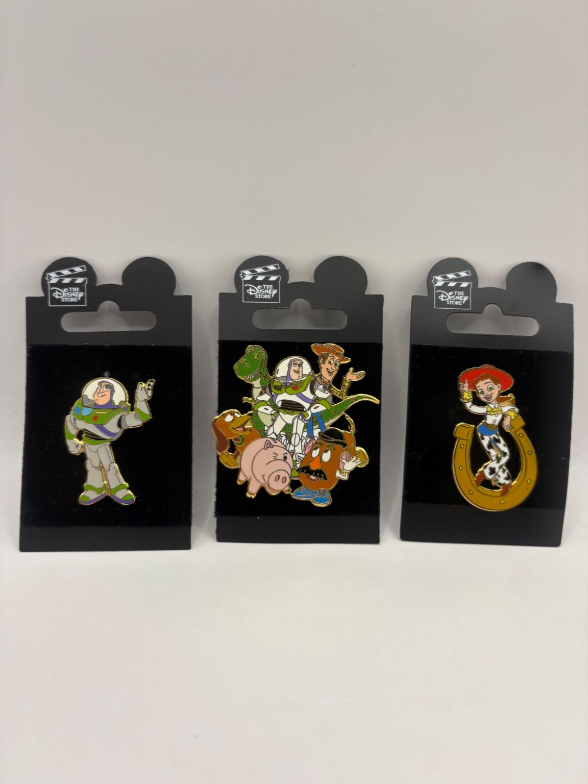 Disney Store】トイ・ストーリー ピンバッジ 3点セット バズ／ジェシー