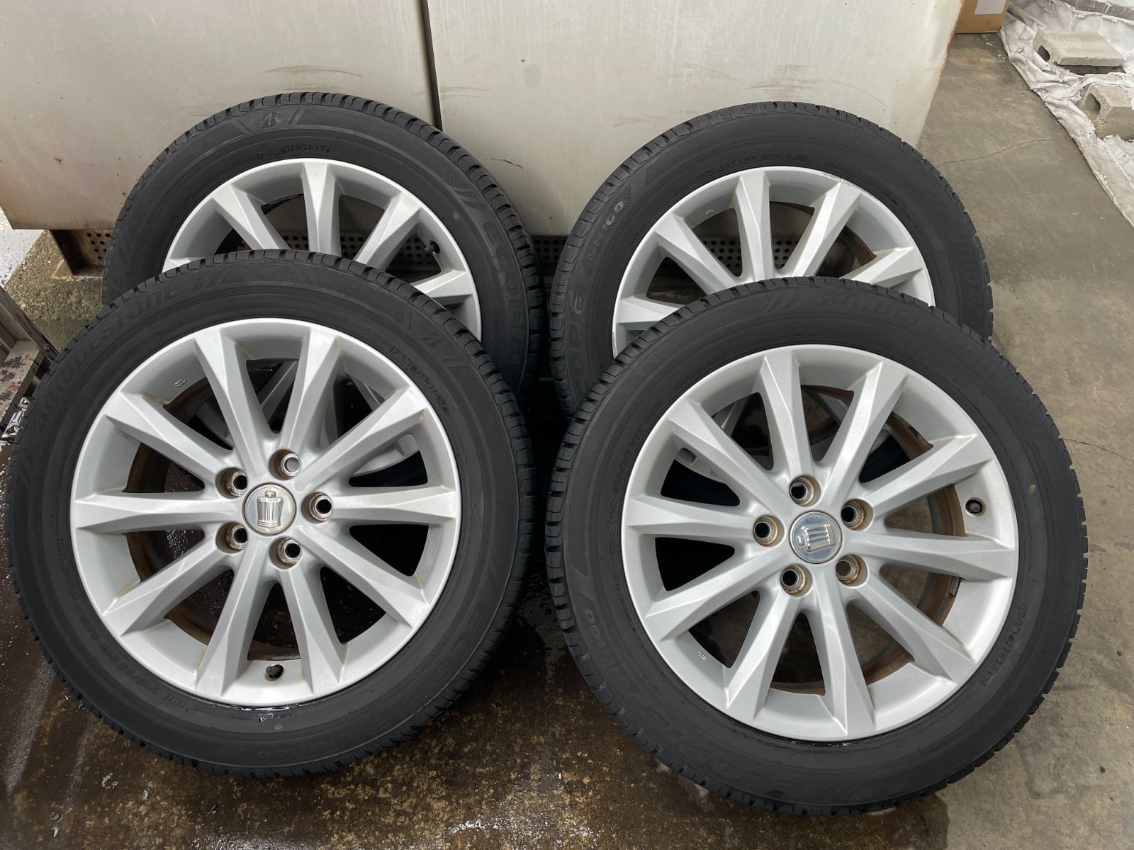 クラウン ロイヤル アルミ 17 7 J 45 PCD 114 3 5 H＆ブリジストン ECOPIA NH 100 215 55 R 品 4本セット 菅73