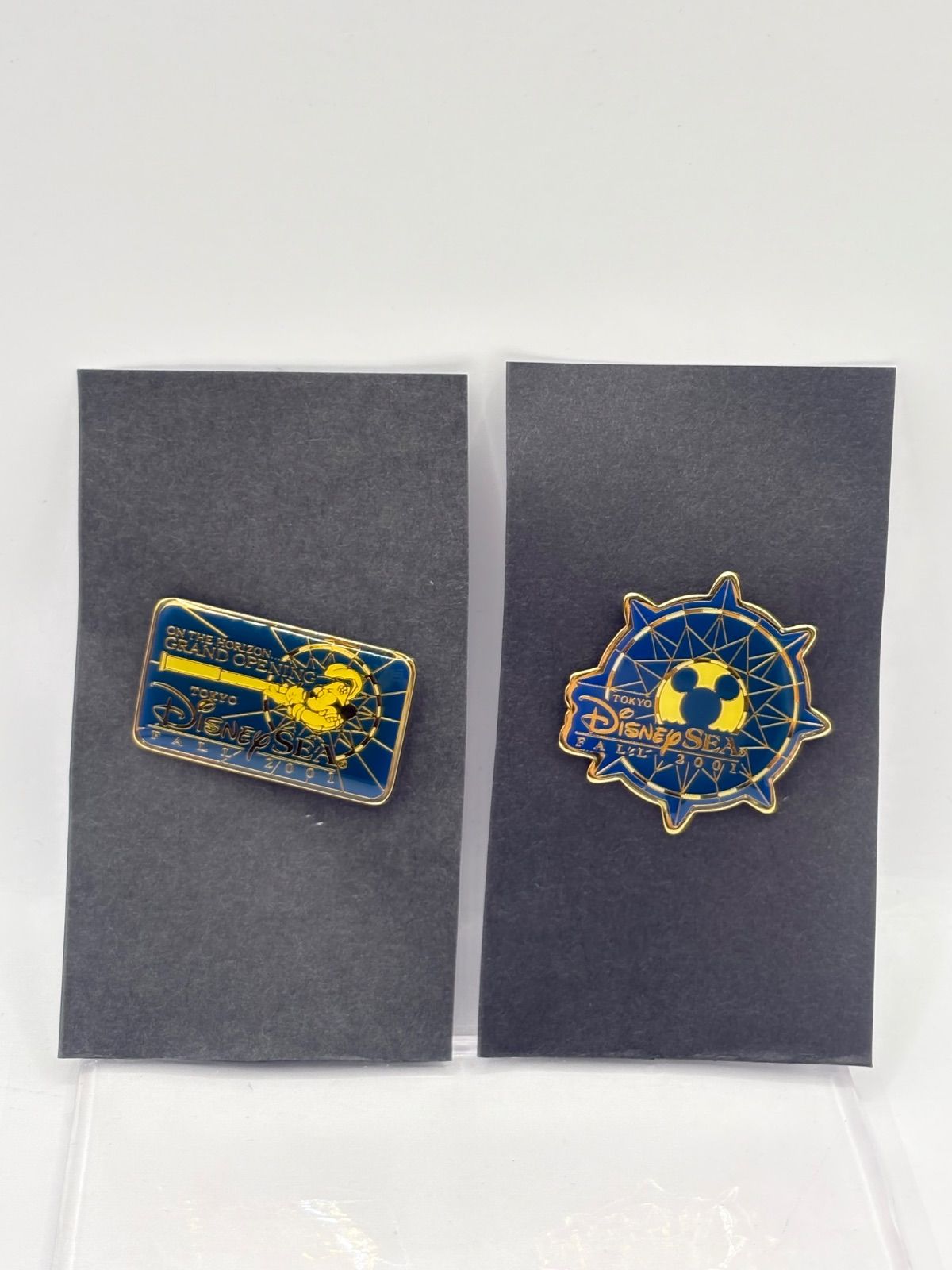 ディズニーランド　ピンバッジ 19点セット 2001年製あり　匿名配送 希少】東京ディズニーシー 開業記念 2001 ピンバッジ 2点セット