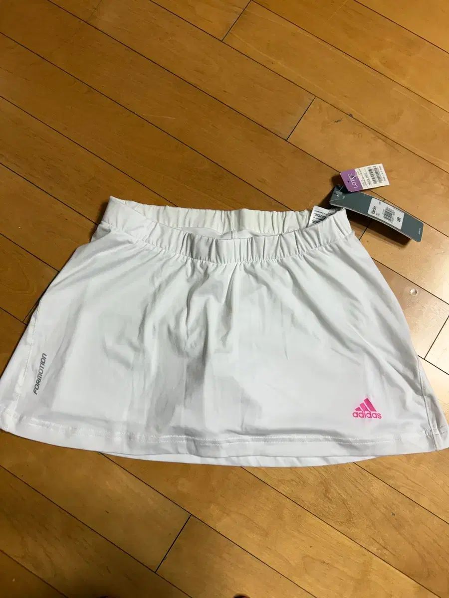 アディダス テニス ズボン