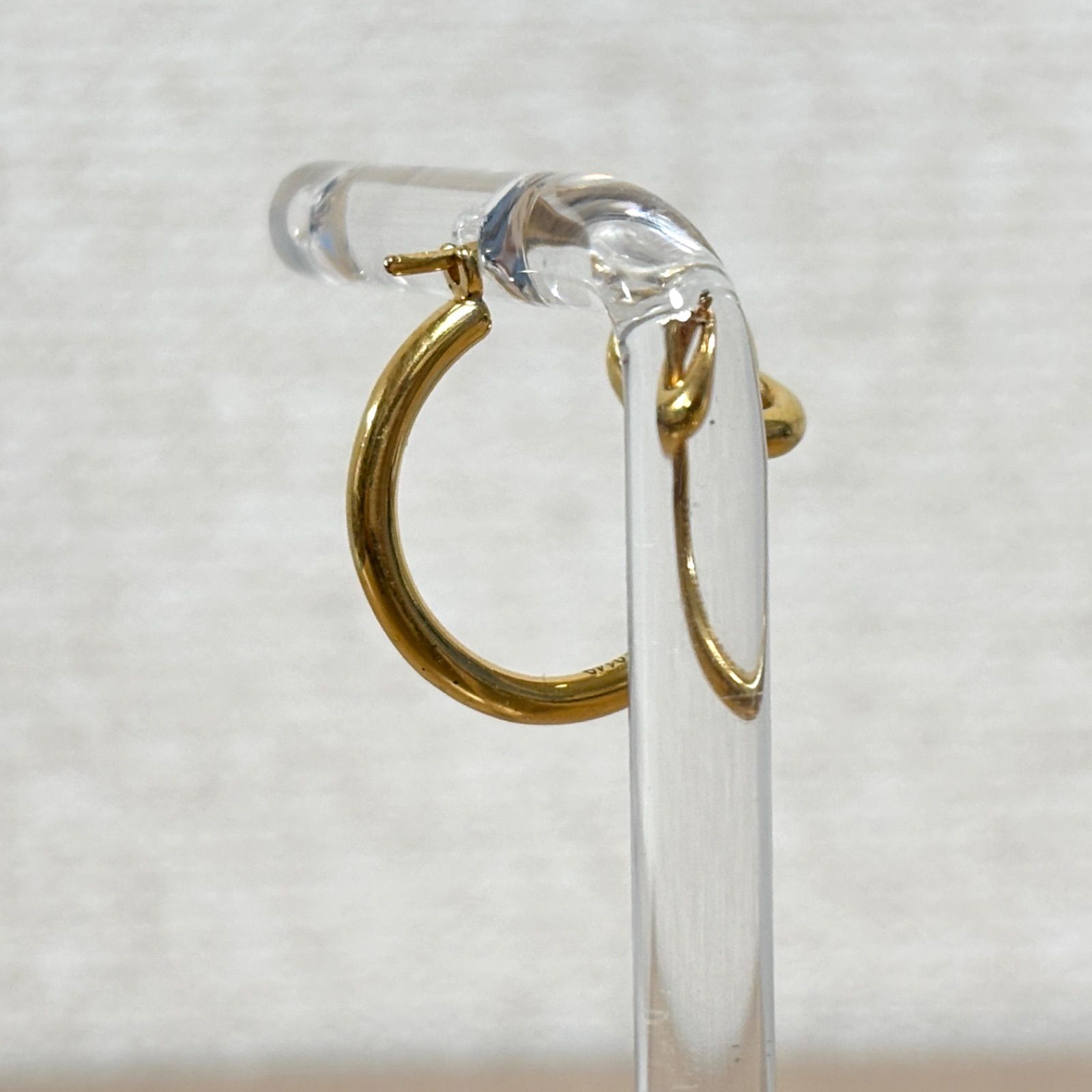 CELINE セリーヌ ノット フープ ピアス ゴールド 片 - メルカリ