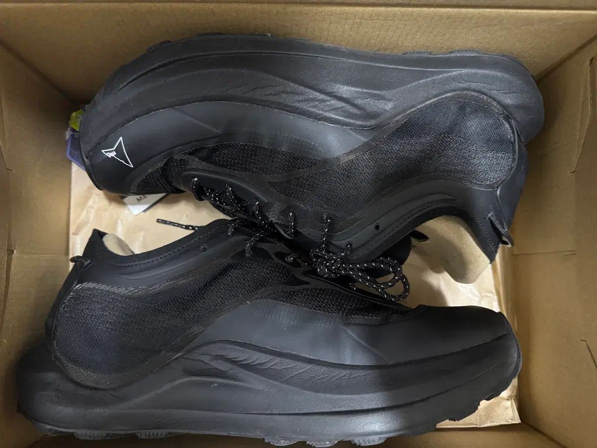 ROA SELLA ブラック 41 - メルカリ