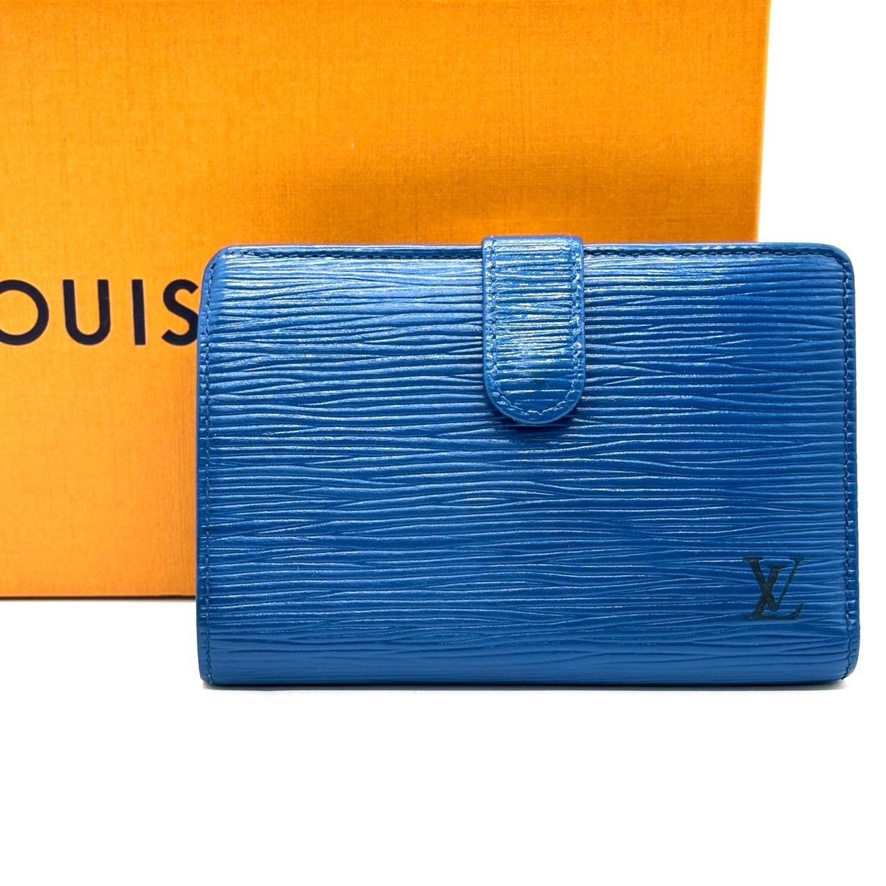 知性が香る青】 LOUIS VUITTON ルイヴィトン 二つ折り財布 エピ