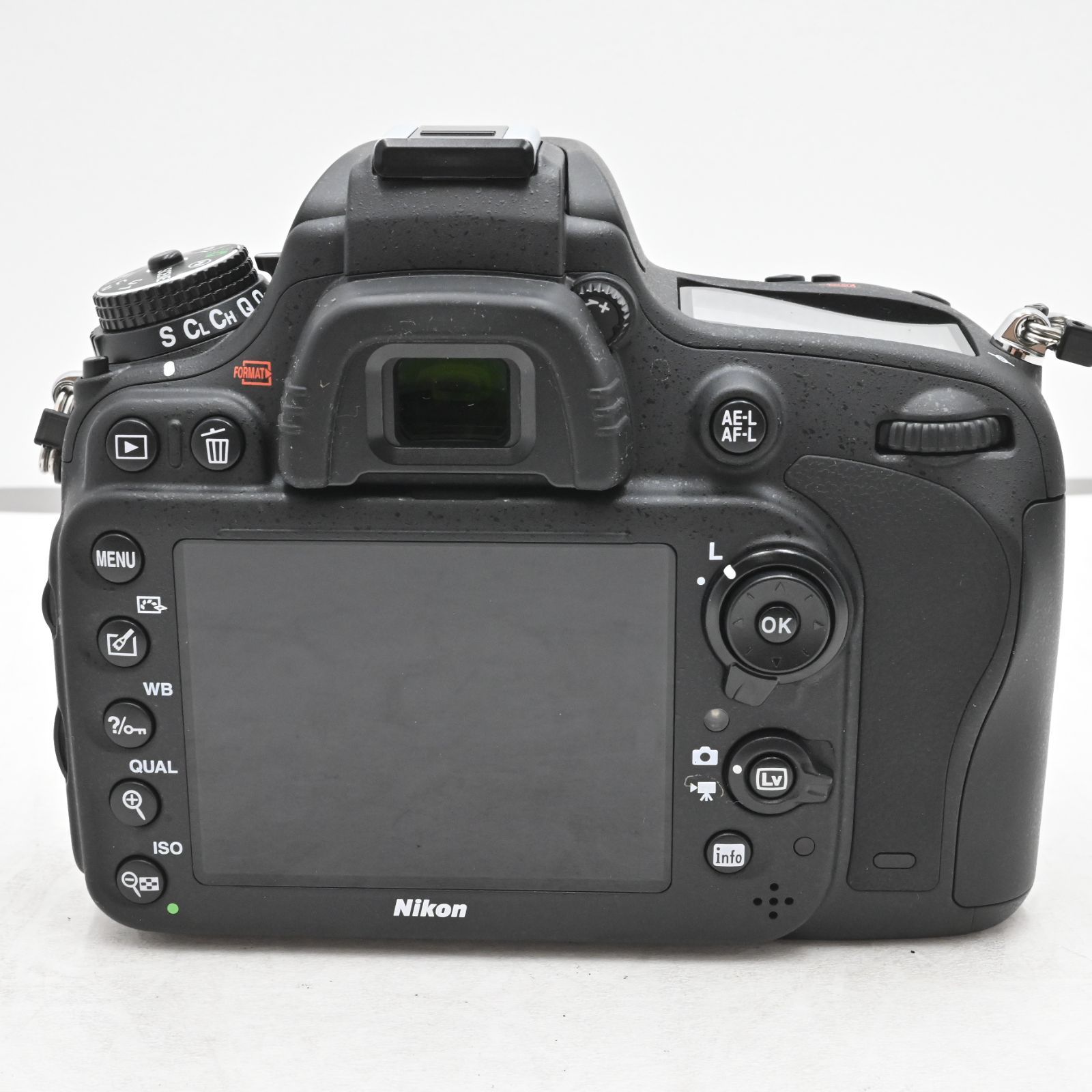 シャッター回数『1136』Nikon デジタル一眼レフカメラ D610 - メルカリ