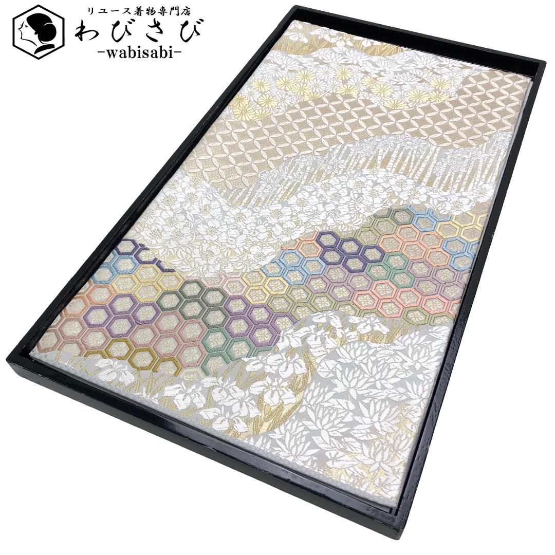 袋帯 唐織 花模様 花亀甲 七宝繋ぎ 金糸 白鼠色 O-5785 - メルカリ