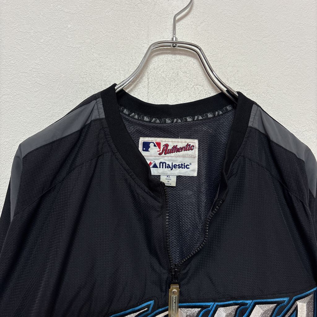 Majestic】 MLB トロントブルージェイズ 卸売 チームロゴ ハーフジップ