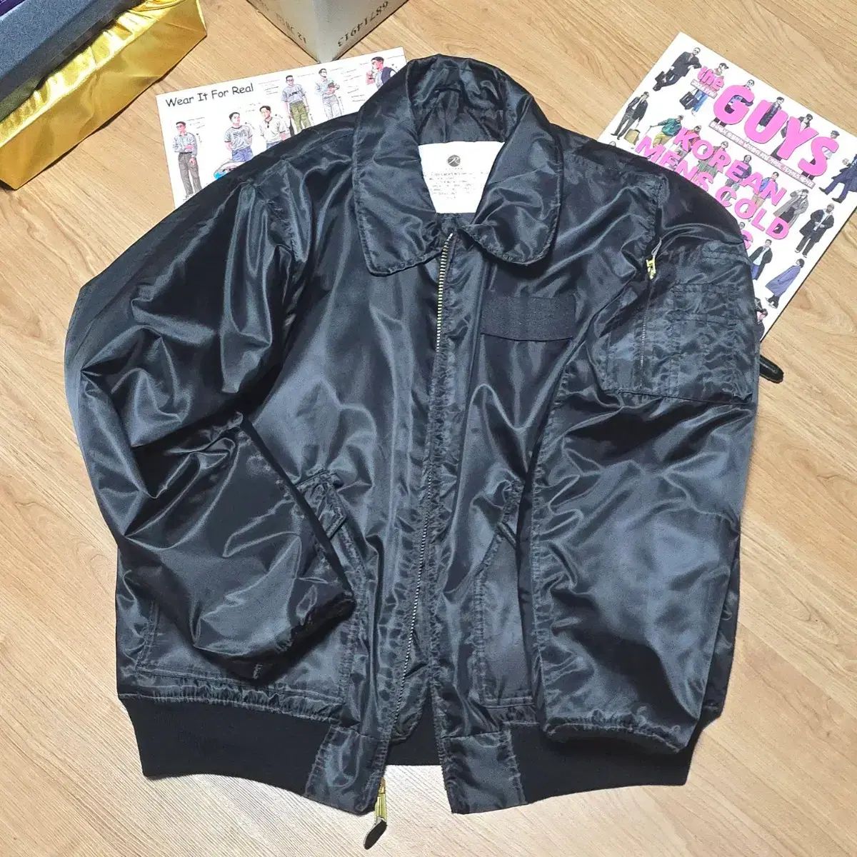 Rothco 社の CWU-45P フライヤージャケット - メルカリ