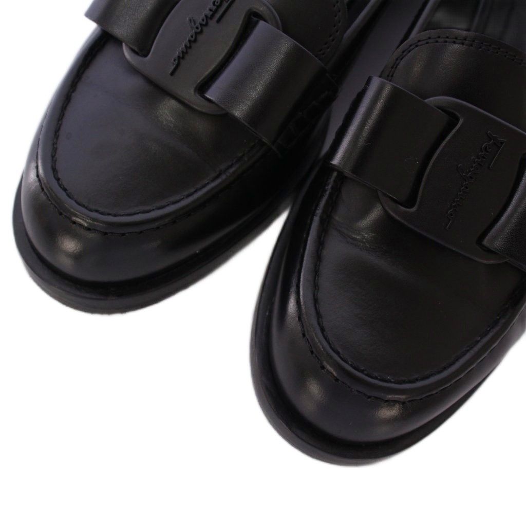 サルヴァトーレフェラガモ Salvatore Ferragamo VIVA ローファー