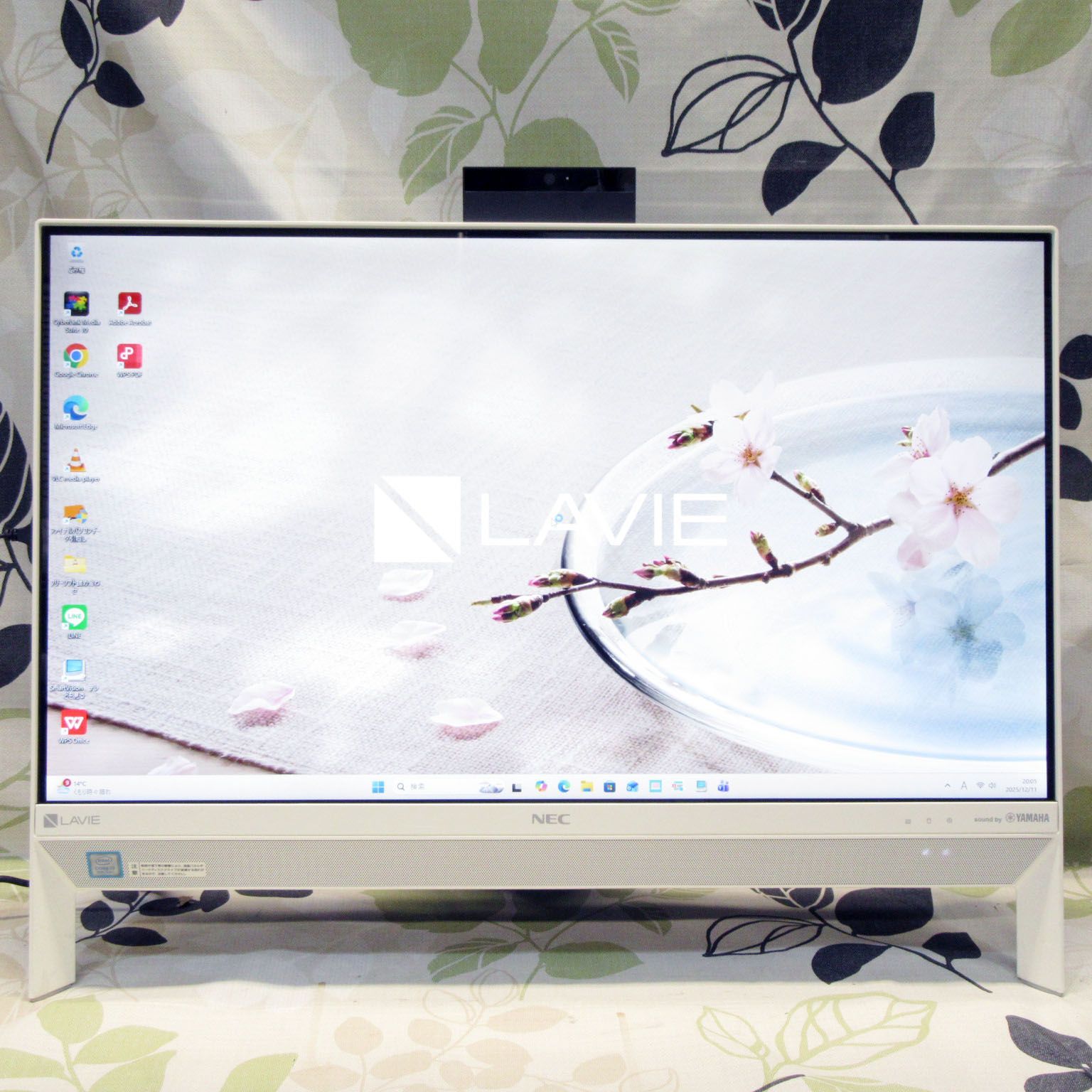 Win 11 対応8世代i 7 メ8 GB SSD 地デジBSCS 無線 カメラ