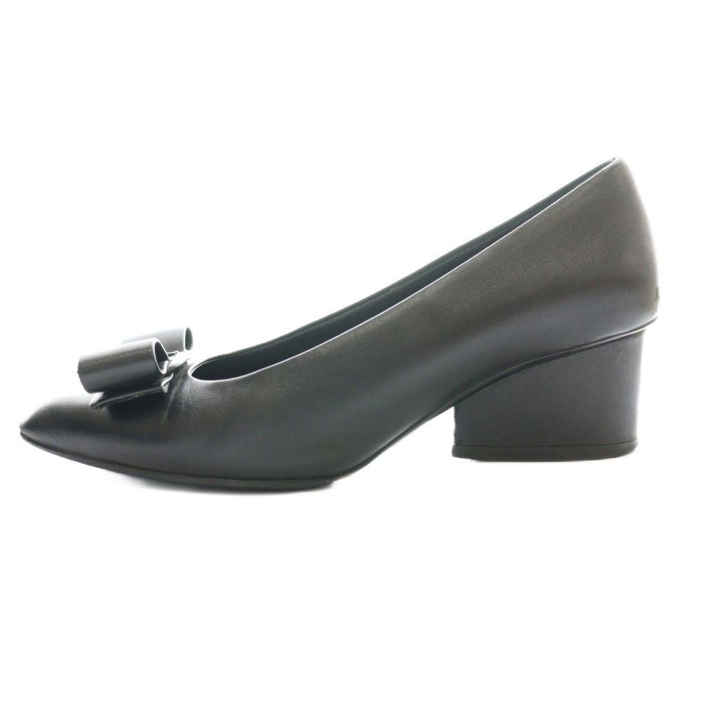 サルヴァトーレフェラガモ Salvatore Ferragamo VIVA ヴァラリボン パンプス 6 黒 ブラック SS OS