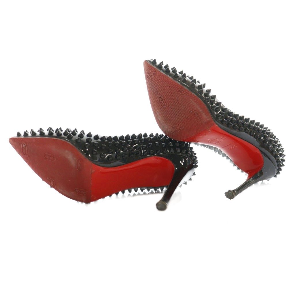 スタッズパンプス