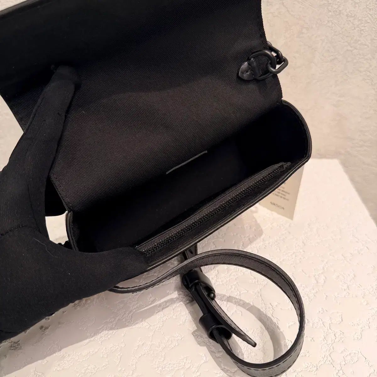 ウェアラブル モノグラム