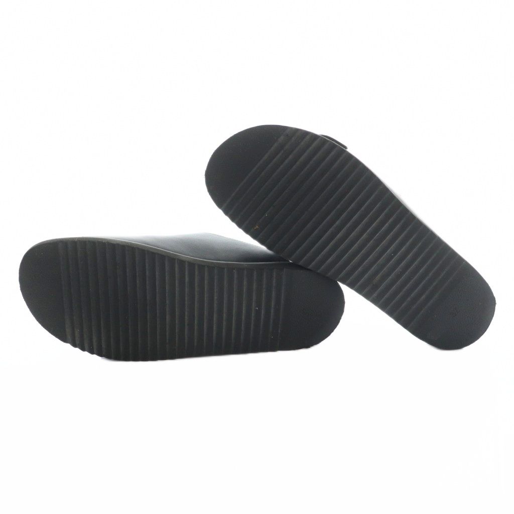 オデットエオディール Odette e Odile アローズ ビジューダブルベルト