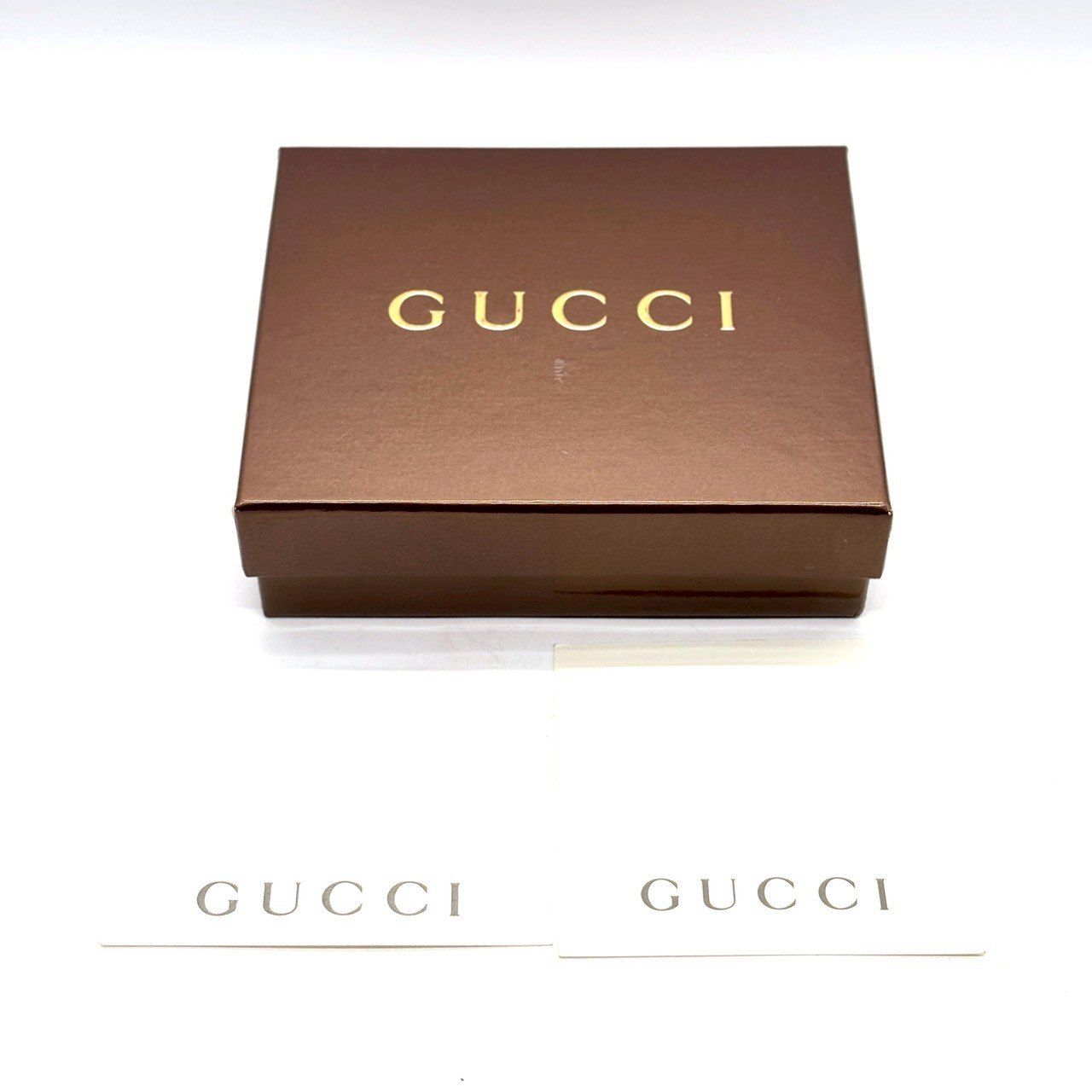 グッチ 二つ折り財布