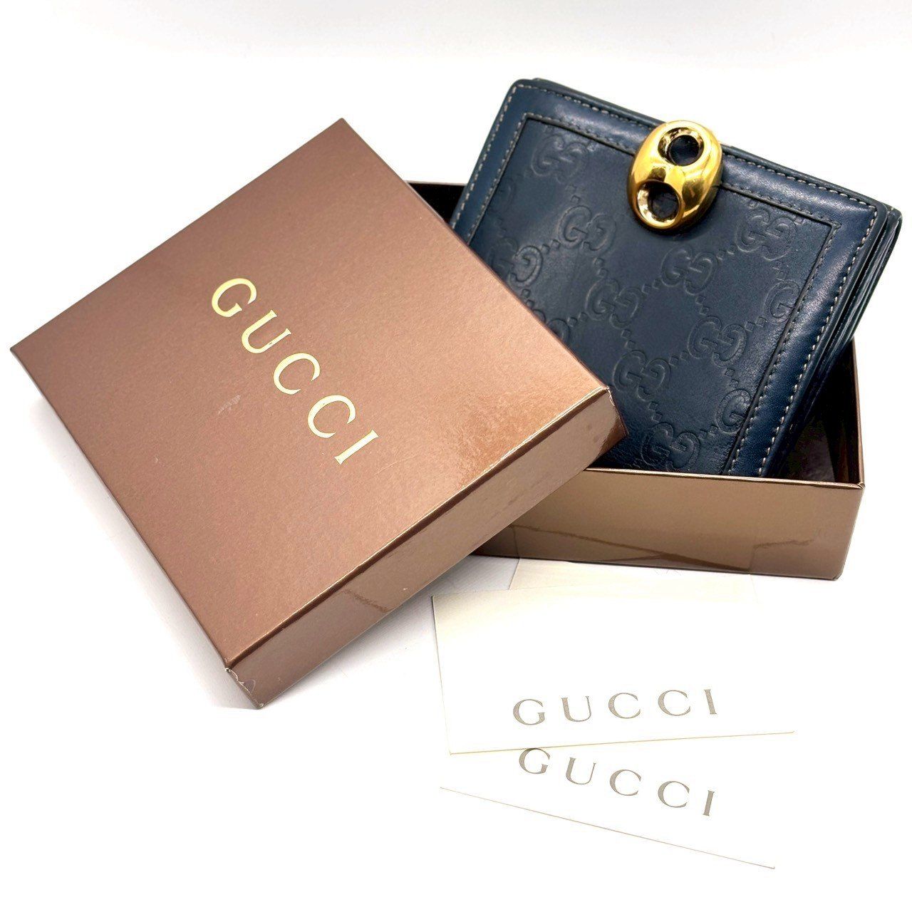 深み色に宿る上品さ GUCCI グッチ 二つ折り財布 グッチシマ ゴールド金具 クリップ式 本革 ヴィンテージ 属 ネイビー