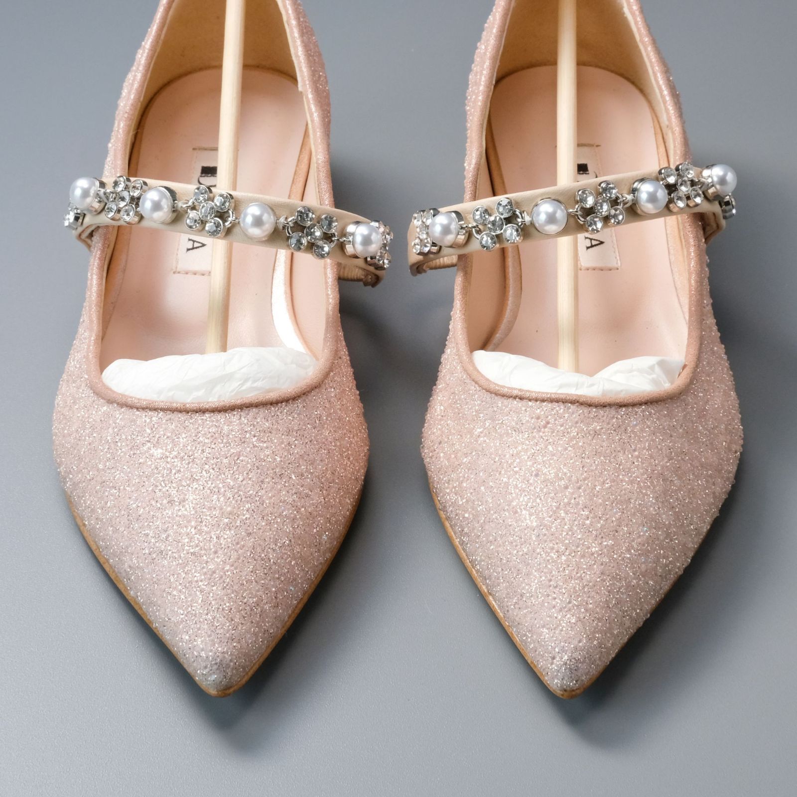 DIANA ダイアナ　チェーンモチーフフラット　 ピンク　 21.5 DIANA ダイアナ チェーンモチーフフラット ピンク 21.5