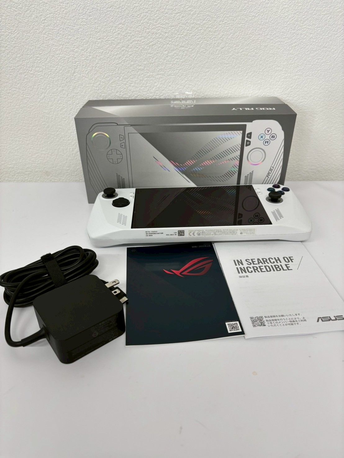 ASUS ROG Ally RC71L Z1 Extreme 512GB 通電確認済 携帯ゲーミングPC