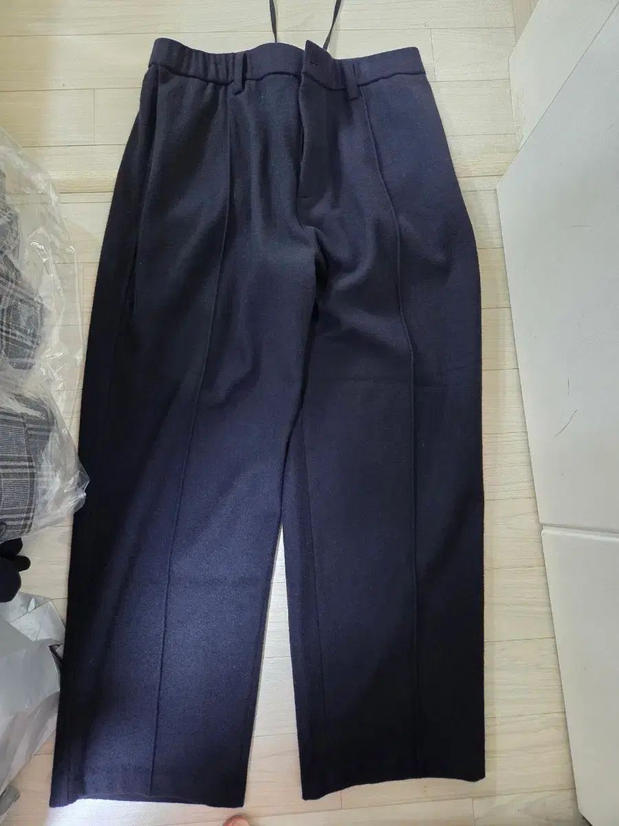 SYSTEM homme 冬 ワイド スラックス ネイビー ウエスト後ろゴム 32-34 サイズ