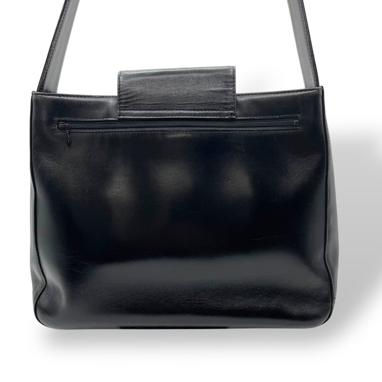 良品 A4収納可 VALENTINO GARAVANI ヴァレンティノガラバーニ ワン