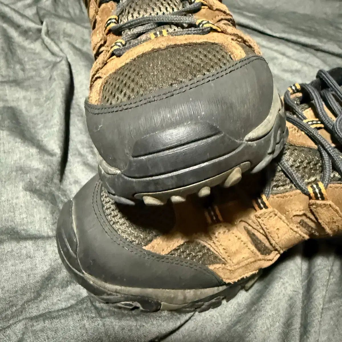  Merrell Moab 2 Ventilator Sz 10.5 285 フィールドナイフ GPS 登山靴 トレッキングシューズ アウトドアシューズ