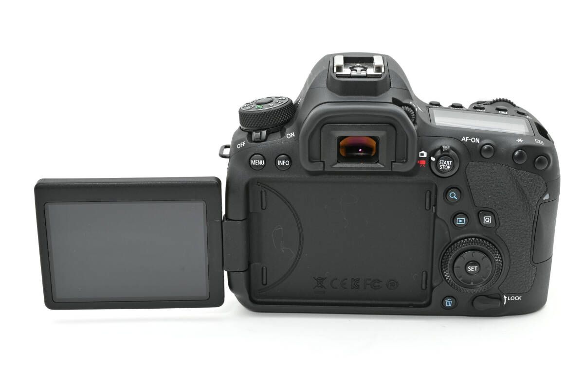 □ ほぼ新品 □ キヤノン Canon EOS 6D MARK II ボディ ≪ショット数