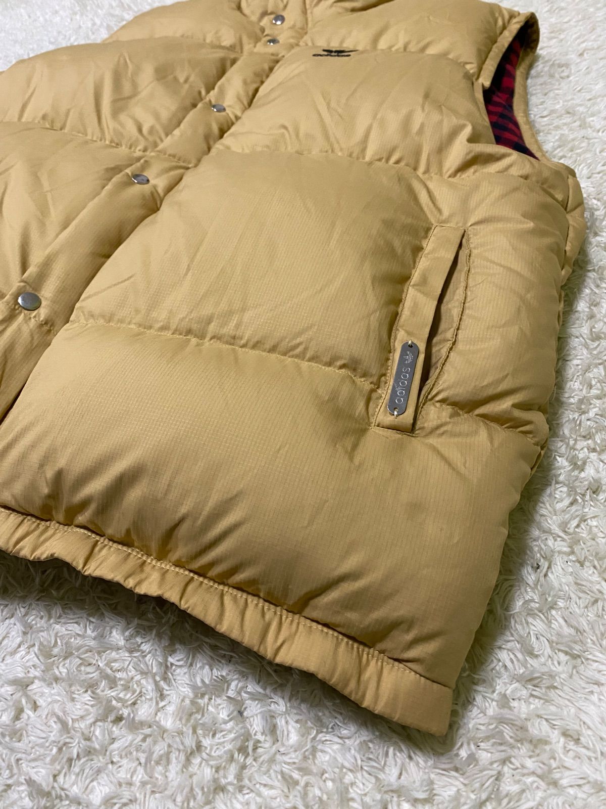 old adidas ダウンベスト フェザー リップストップ 刺繍 裏地チェック