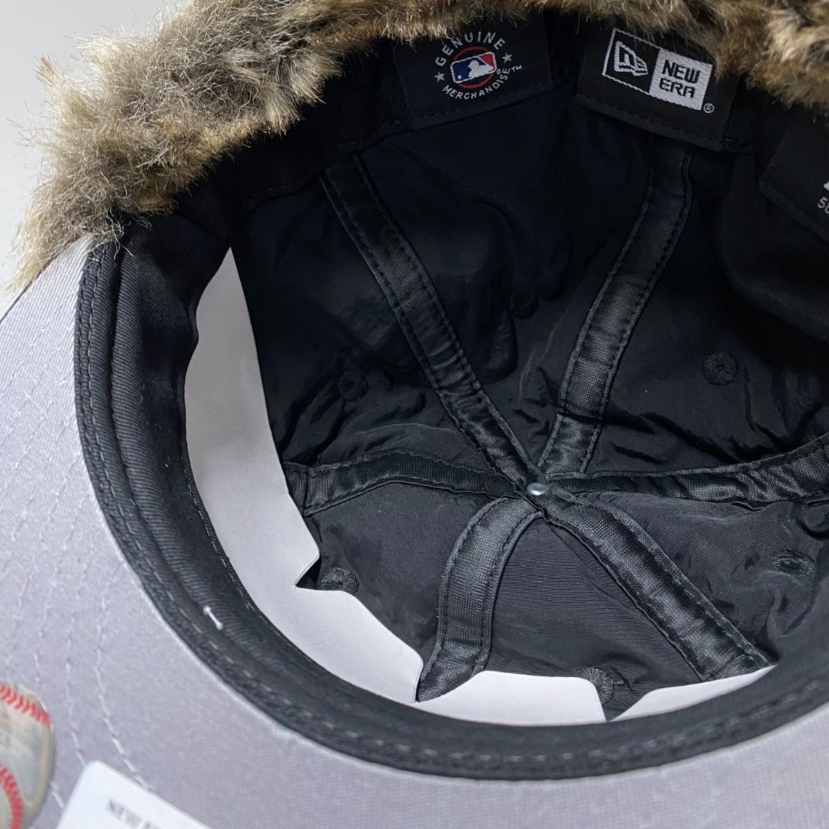 海外限定 59FIFTY ニューエラ Newera レトロクラウン Winter Dog Ear ドッグイヤー Redsox レッドソックス トラッパーキャップ (4-12)