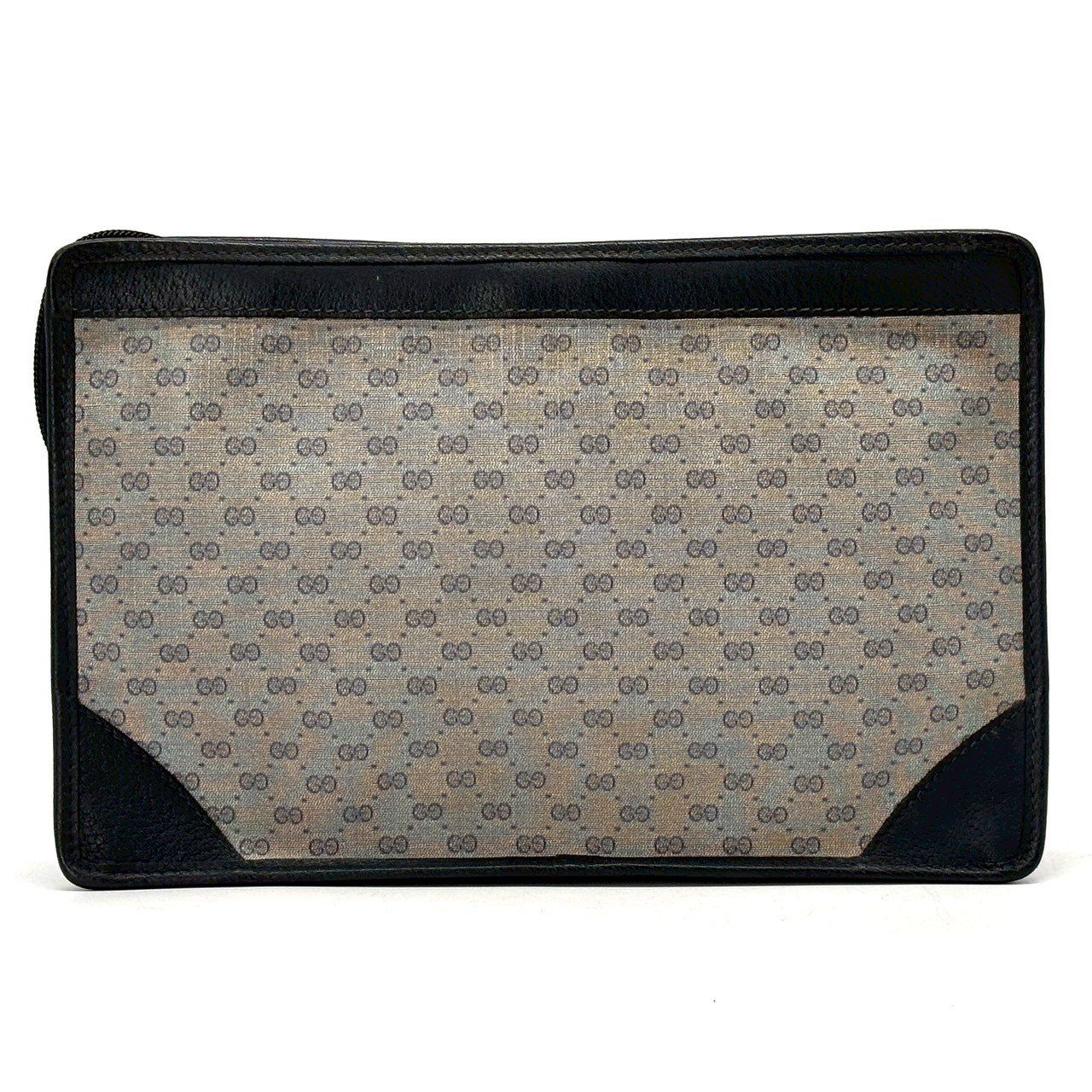 静かに品を宿す GUCCI