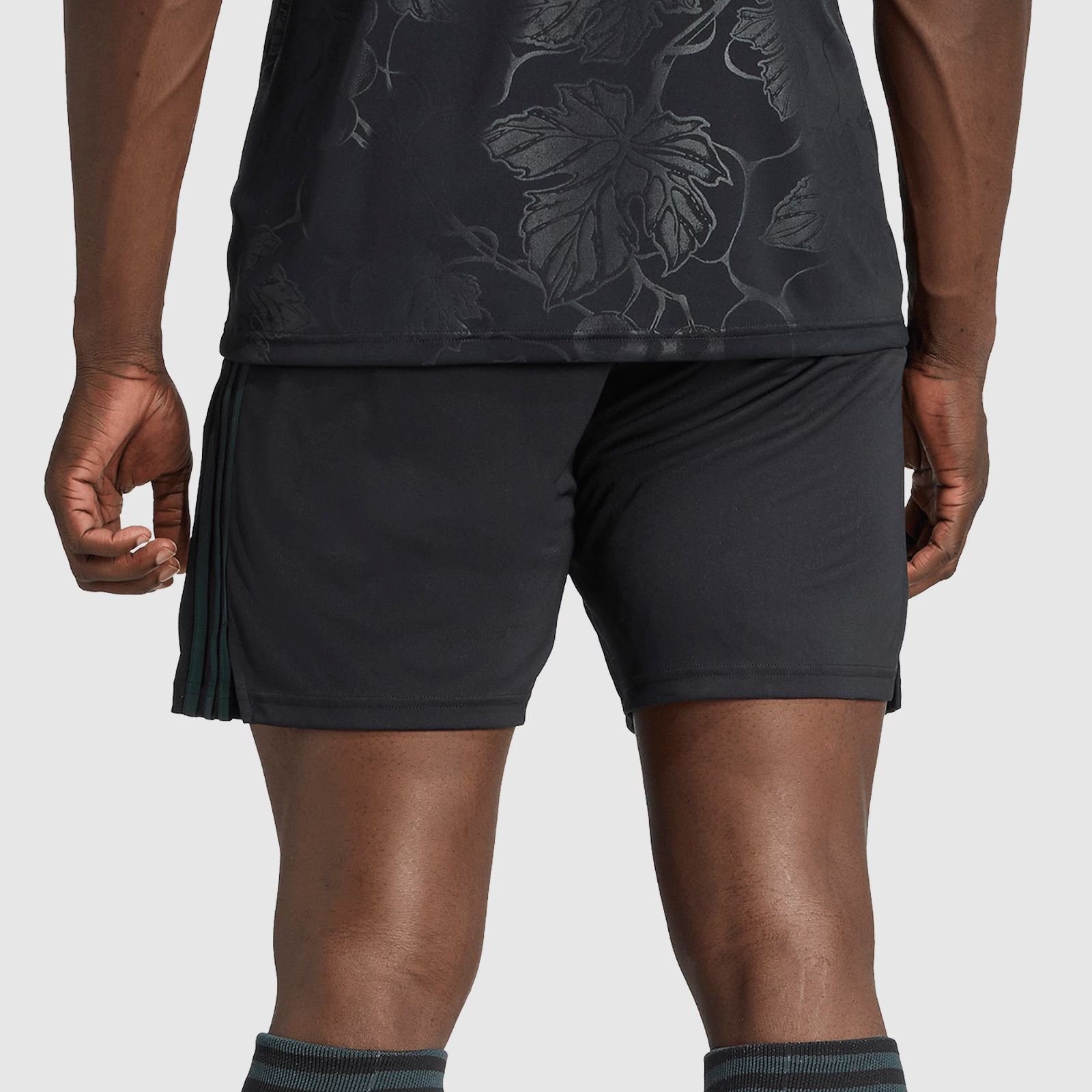 adidas Originals ユヴェントス 25 26 サード ショーツ 黒