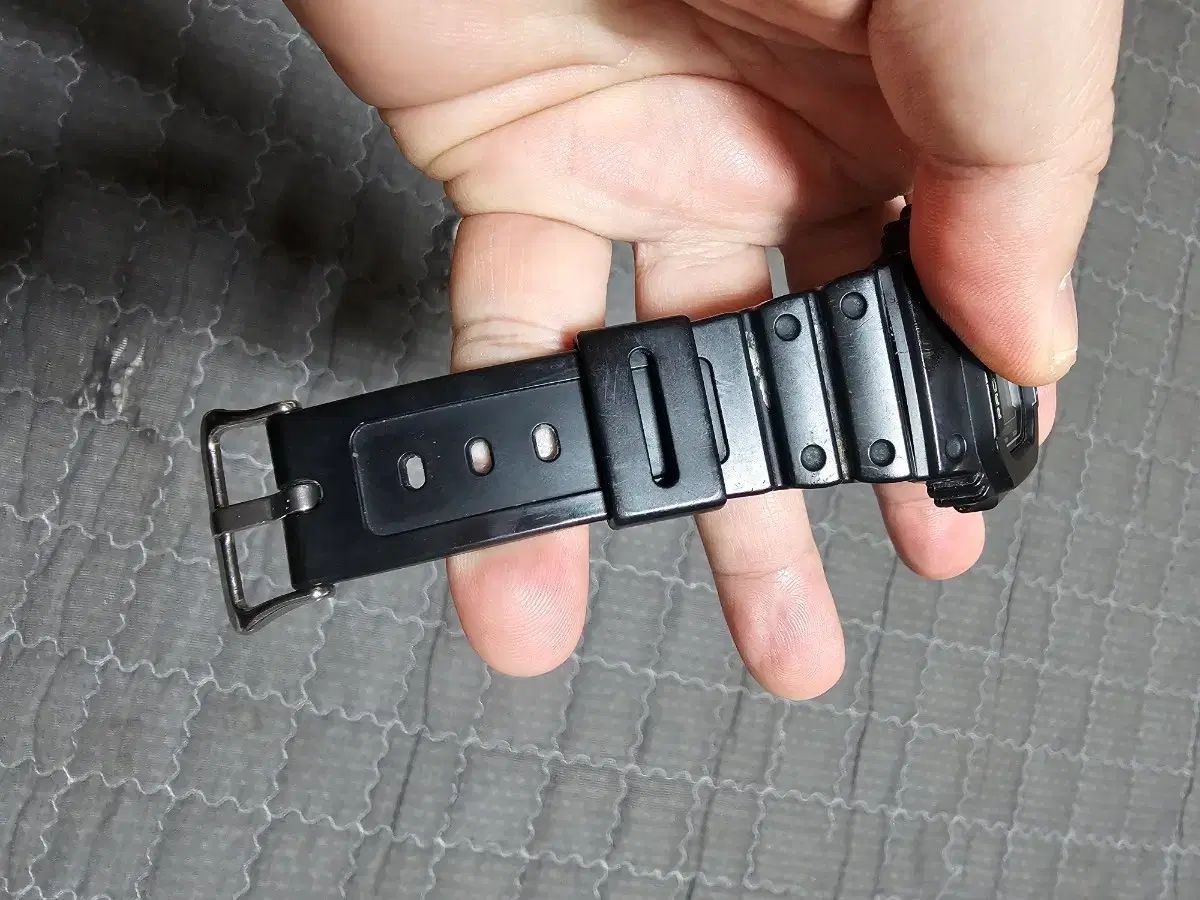  CASIO G SHOCK 5600 E ブラック リストウォッチ 腕時計(デジタル) 時計