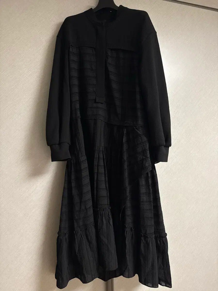 The HANDSOME SYSTEM サンプルONE PIECE ブラック