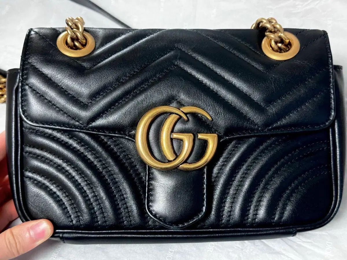 グッチ マトラッセ ミニバック