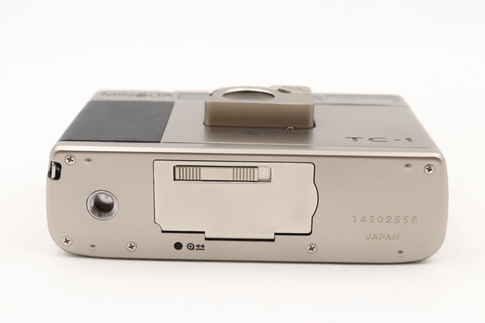 フィルムカメラ