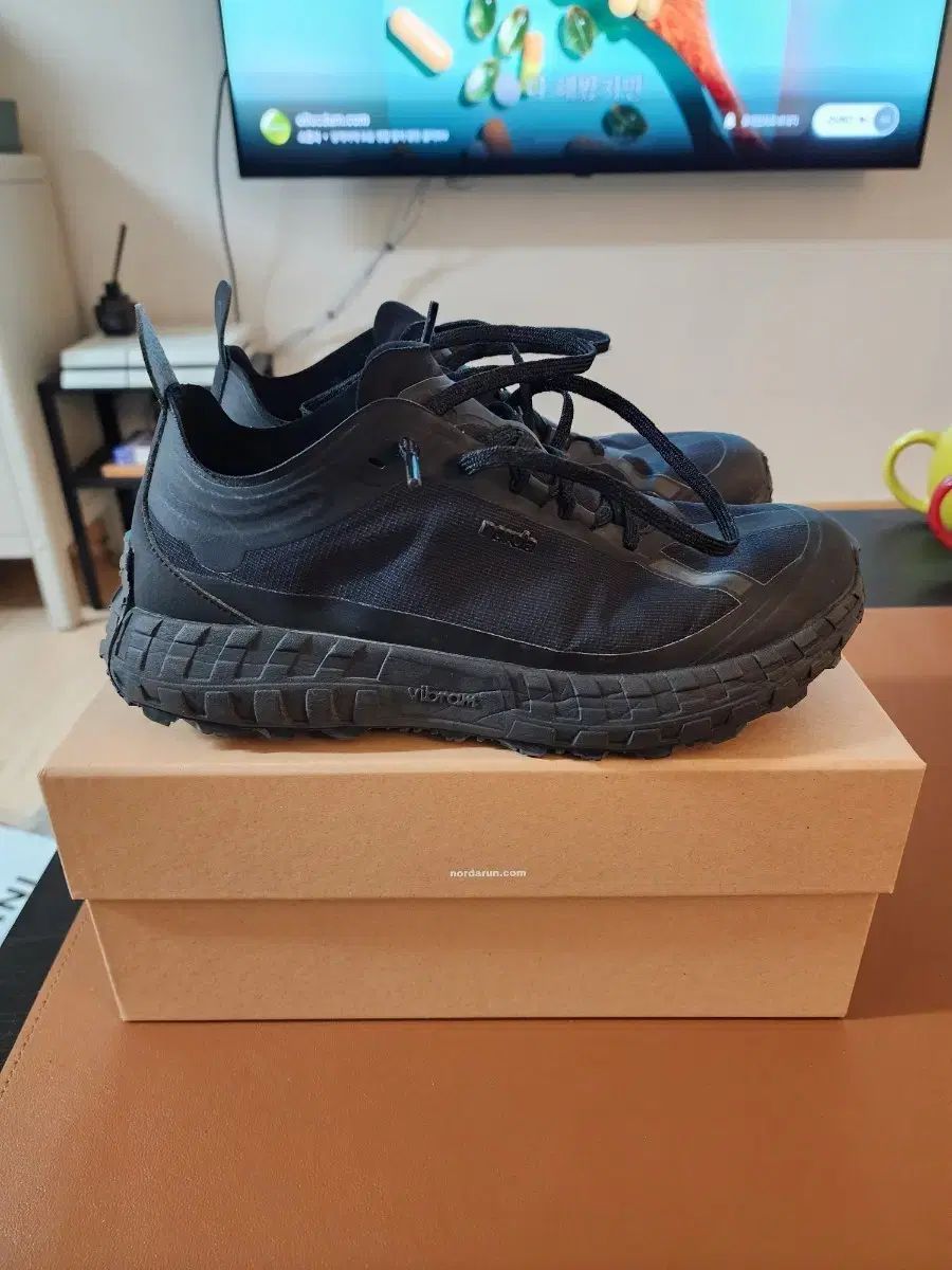 ノーダ 001 STEALTH ステルス ブラック 9 5