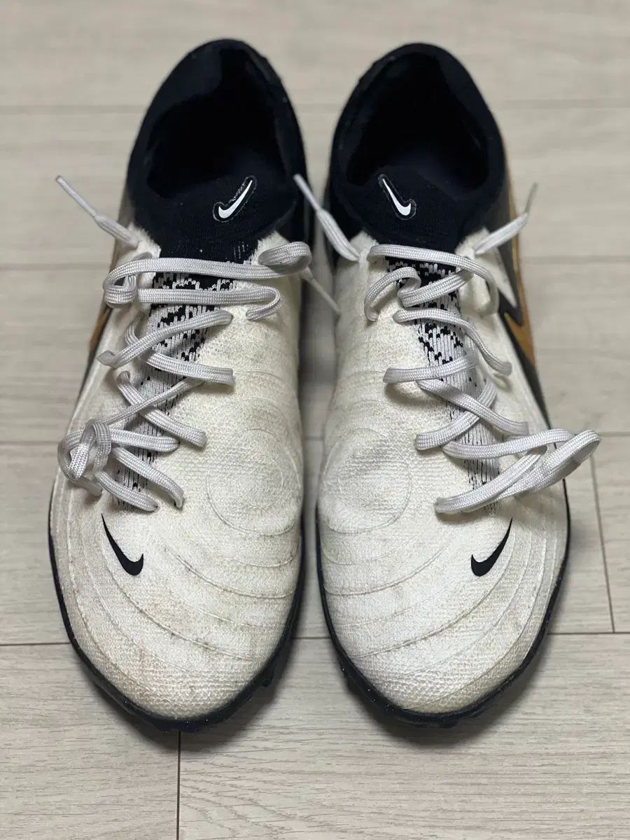 ナイキ FANTOM gx 2 プロTF 275