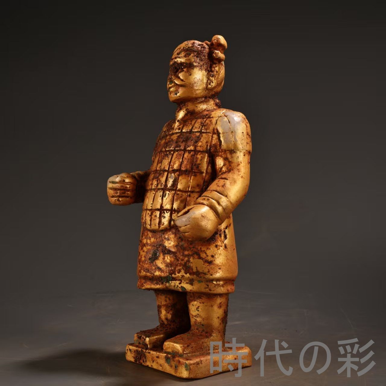 中国美術　玉石細密彫刻　白玉唐人物像　置物　古玩　M　R8236 中国古美術 旧蔵『白玉彫刻 站人勇人物』古玉彫刻 唐物 文房置物 賞物