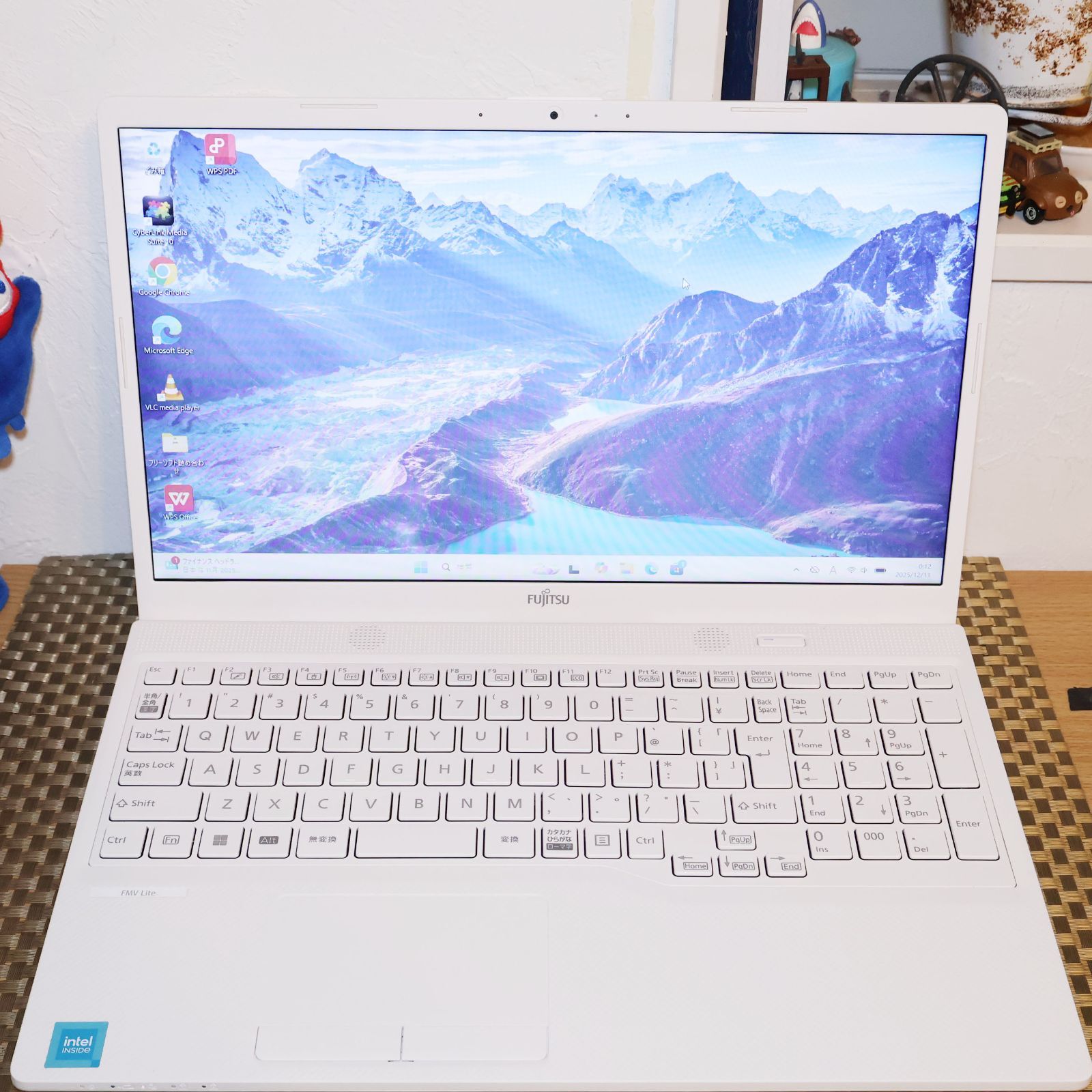 極上美品Win11超高年式11世代CPU/新品SSD/メ8/DVD/無線/カメラ - メルカリ