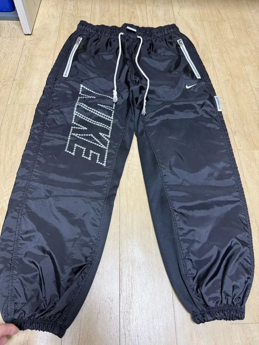 ナイキ サーマフィット スタンダード イシュー ウィンターライズド バスケットボール パンツ ブラック - アジア